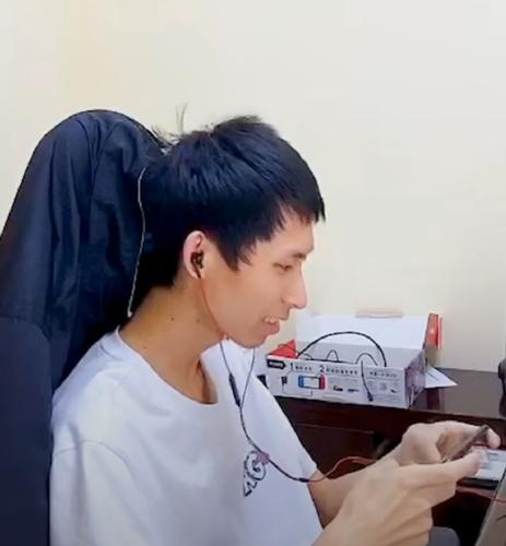 梦泪是怎么退出的(梦泪在哪直播)